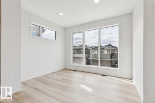 118 Westwind Drive, Spruce Grove, AB 