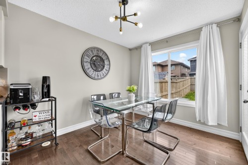 16507 134 Street Nw, Edmonton, AB - Indoor Photo Showing Dining Room