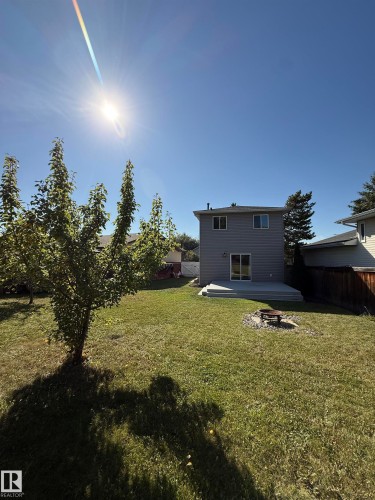 3723 46 Street Nw, Edmonton, AB 