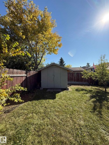 3723 46 Street Nw, Edmonton, AB 