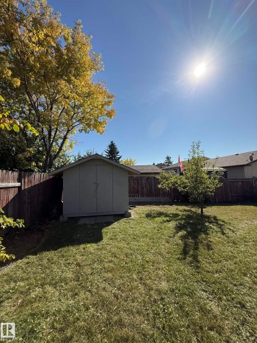 3723 46 Street Nw, Edmonton, AB 