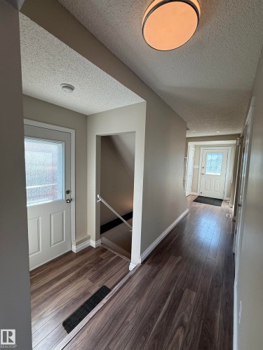 3723 46 Street Nw, Edmonton, AB 