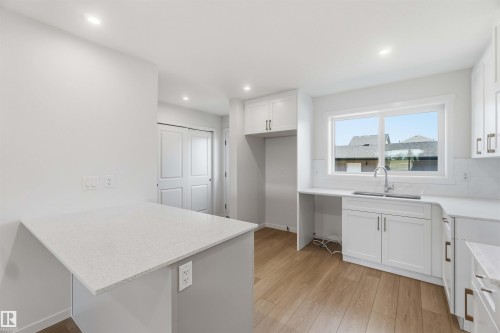 390 Eastwood Drive, Spruce Grove, AB 