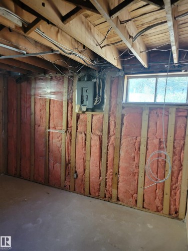 5111 59 Street, Redwater, AB 
