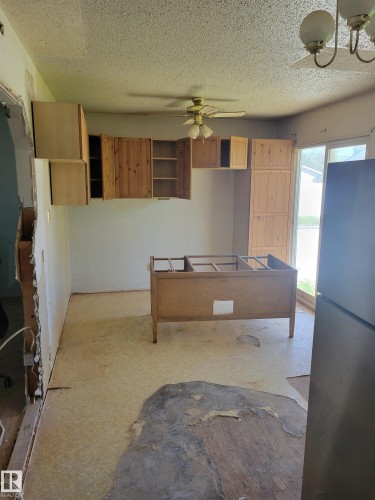 5111 59 Street, Redwater, AB 