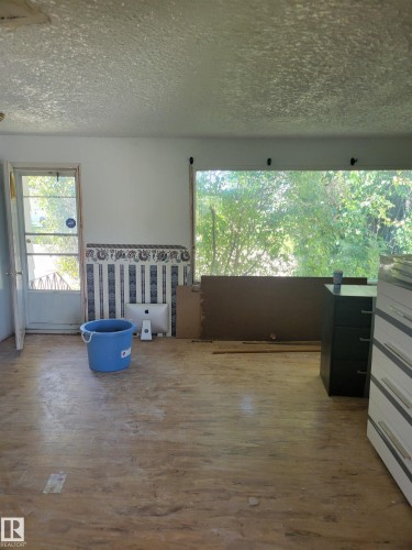 5111 59 Street, Redwater, AB 