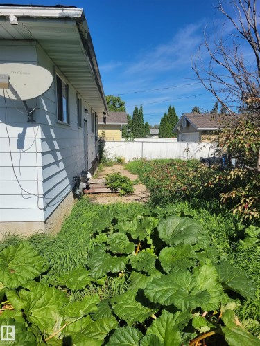 5111 59 Street, Redwater, AB 