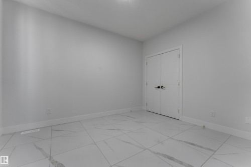 3132 7 Avenue Sw, Edmonton, AB 