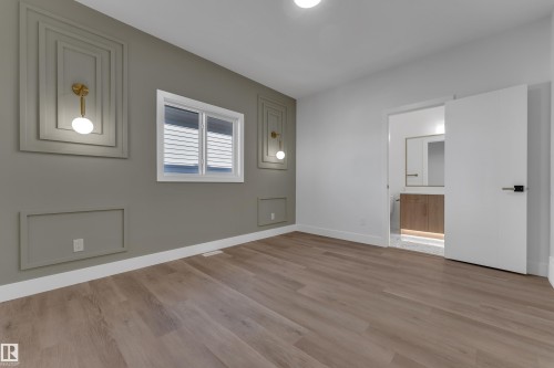 3132 7 Avenue Sw, Edmonton, AB 