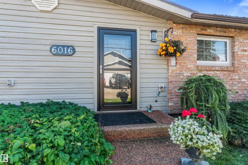 6016 52 Avenue, Rural Lac Ste. Anne County, AB 