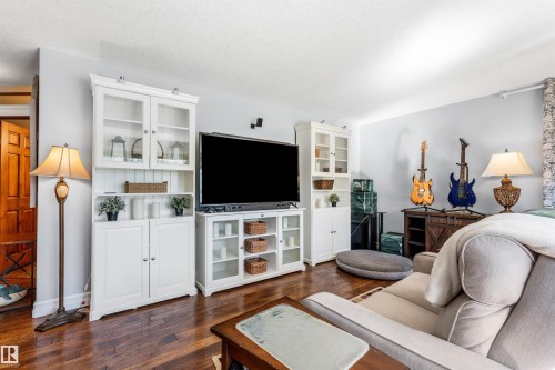 6016 52 Avenue, Rural Lac Ste. Anne County, AB 