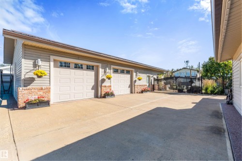 6016 52 Avenue, Rural Lac Ste. Anne County, AB 