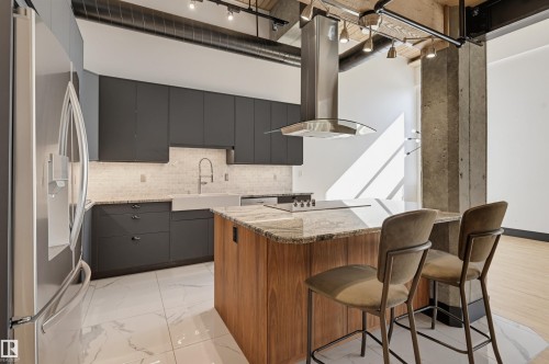 #208 10330 104 St Nw, Edmonton, AB 