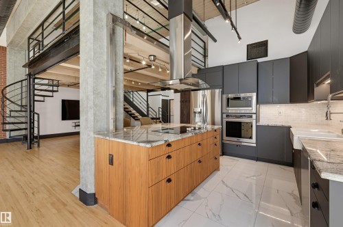 #208 10330 104 St Nw, Edmonton, AB 