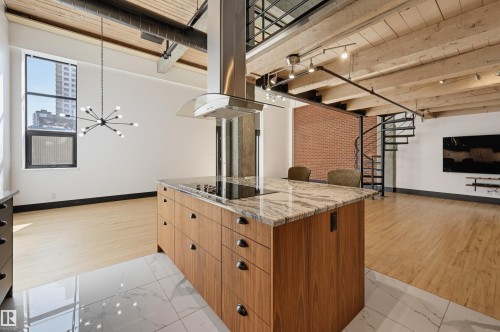 #208 10330 104 St Nw, Edmonton, AB 