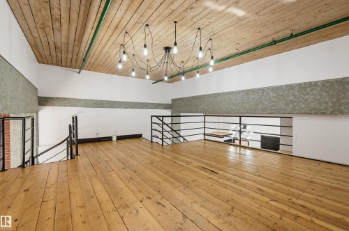 #208 10330 104 St Nw, Edmonton, AB 