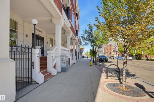 #208 10330 104 St Nw, Edmonton, AB 