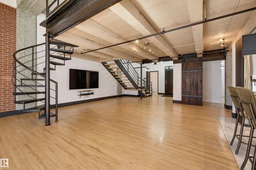 #208 10330 104 St Nw, Edmonton, AB 