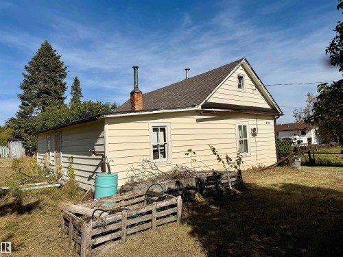 4910 50 Avenue, Spedden, AB 