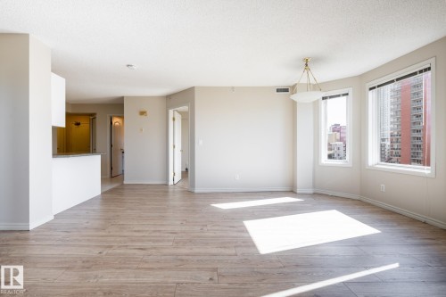#705 10909 103 Av Nw, Edmonton, AB 