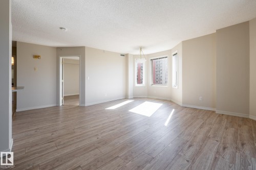 #705 10909 103 Av Nw, Edmonton, AB 
