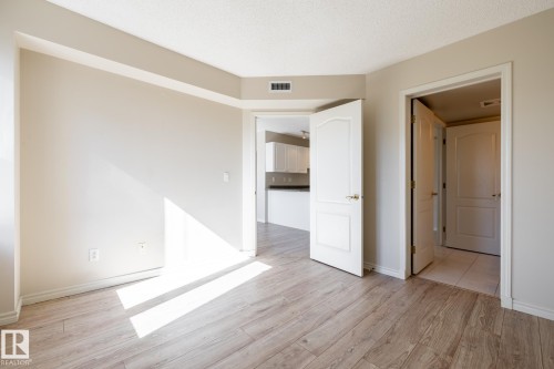 #705 10909 103 Av Nw, Edmonton, AB 