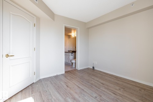#705 10909 103 Av Nw, Edmonton, AB 