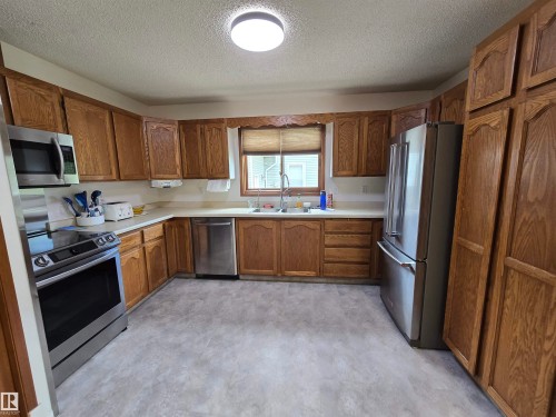 9831 188 Street Nw, Edmonton, AB 