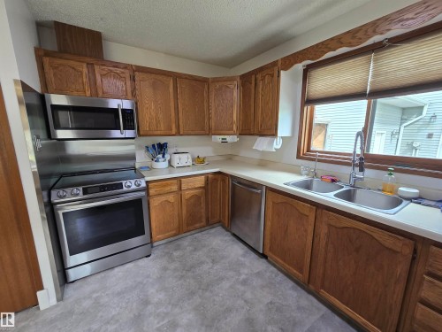9831 188 Street Nw, Edmonton, AB 