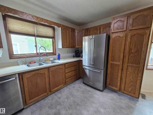 9831 188 Street Nw, Edmonton, AB 