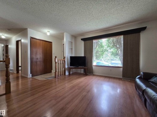 9831 188 Street Nw, Edmonton, AB 
