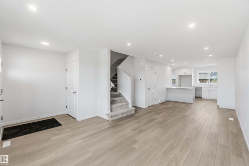 392 Eastwood Drive, Spruce Grove, AB 