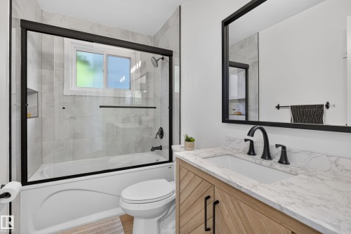 9212 150 Avenue Nw, Edmonton, AB 