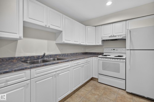 9212 150 Avenue Nw, Edmonton, AB 