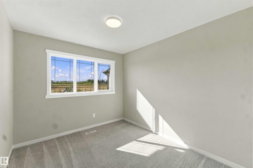 1256 Mcleod Avenue, Spruce Grove, AB 