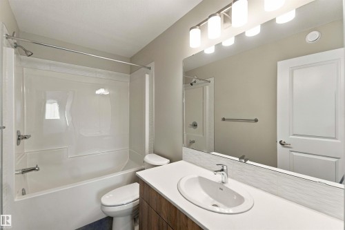 1256 Mcleod Avenue, Spruce Grove, AB 