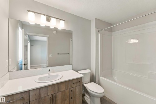 1256 Mcleod Avenue, Spruce Grove, AB 