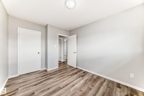 13428 82 Street Nw, Edmonton, AB 