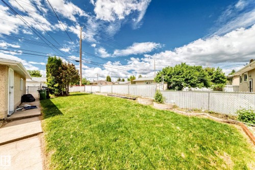 13428 82 Street Nw, Edmonton, AB 