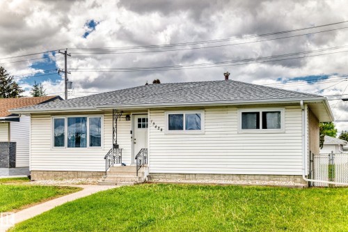 13428 82 Street Nw, Edmonton, AB 