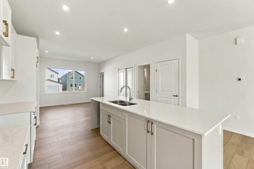 1242 Mcleod Avenue, Spruce Grove, AB 