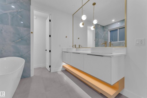 3190 Granville Drive Nw, Edmonton, AB 