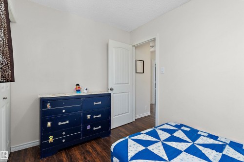 1930 104 Street Nw, Edmonton, AB 