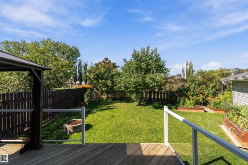 1930 104 Street Nw, Edmonton, AB 