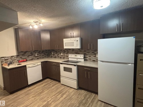 5435 43 Avenue, Drayton Valley, AB 