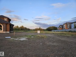 82 GREENFIELD Bend  Fort Saskatchewan, AB T8L 0K3