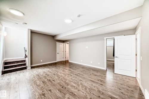 7719 Getty Wynd Nw, Edmonton, AB 