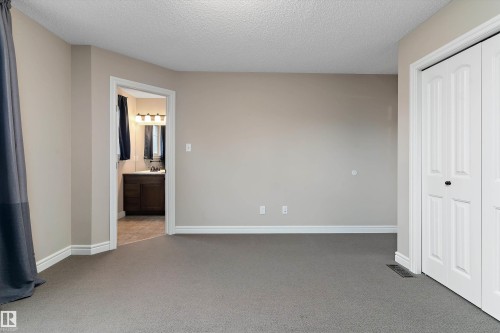 2174 Trumpeter Way Nw, Edmonton, AB - Indoor Photo Showing Other Room