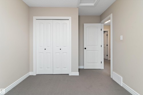 2174 Trumpeter Way Nw, Edmonton, AB - Indoor