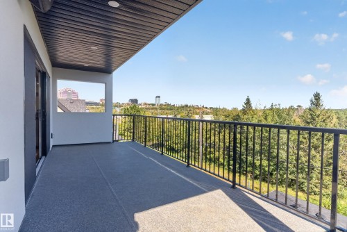 9615 99A Street Nw, Edmonton, AB 